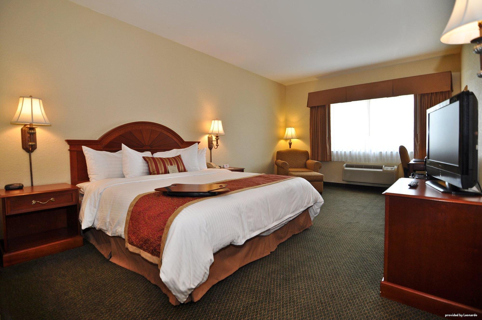 Western & Hotel Victoria