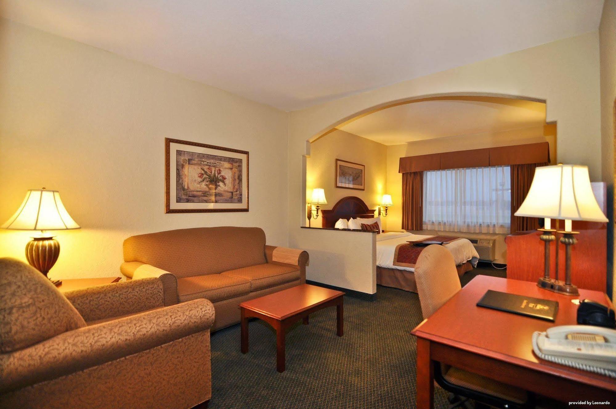 Hotel Western Inn&suites 3*