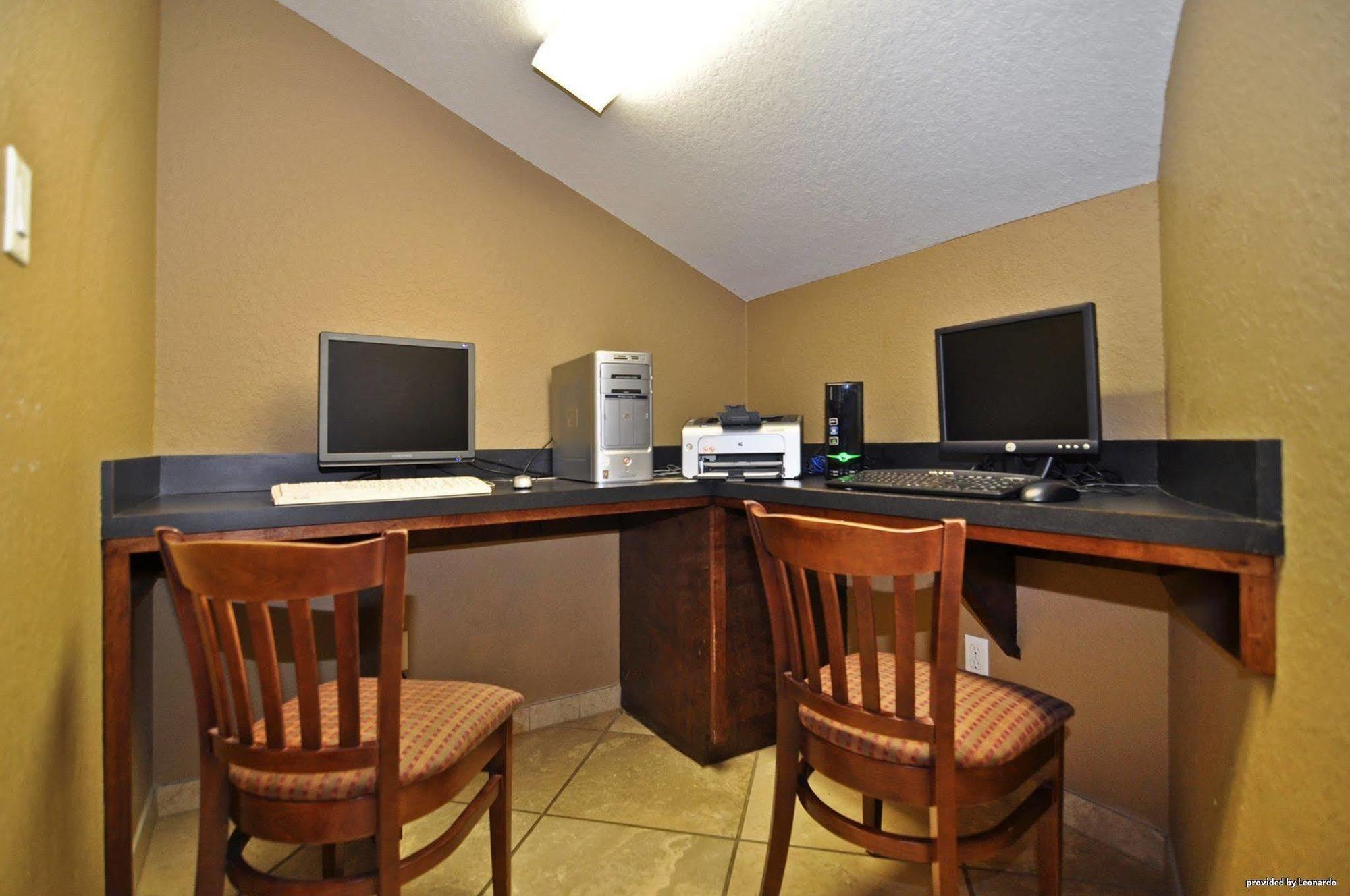 Western Inn&suites 3* Victoria